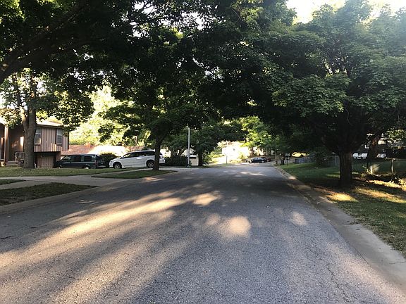 4th image of 6100 E 98th St
