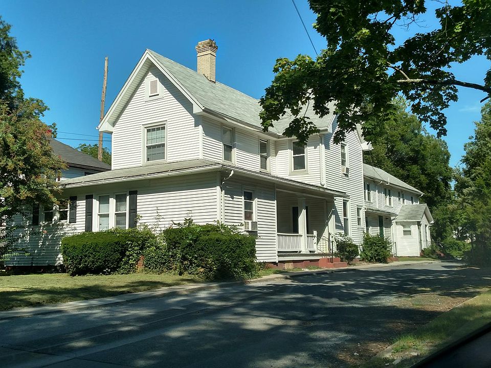 1st image of 707 Camden Ave APT 4