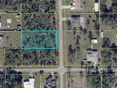 903 Jackson Ave, Lehigh Acres, FL, 33972