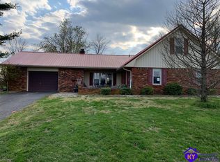 4019 Hawkins Rd, Hodgenville, KY 42748