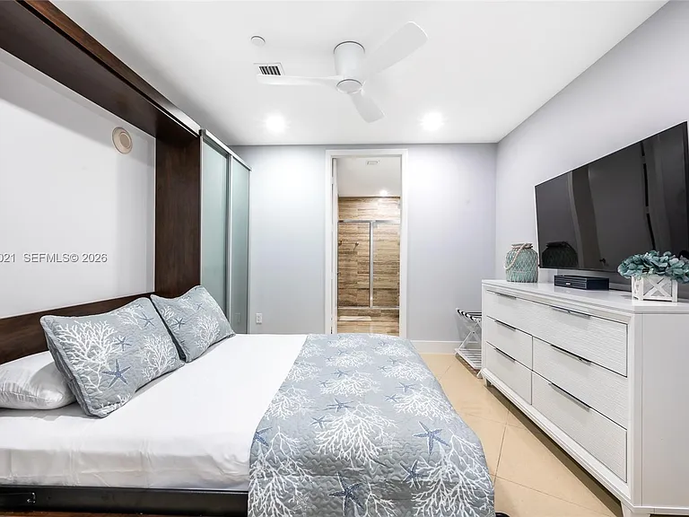 15901 Collins Ave #2303 — Photo 21