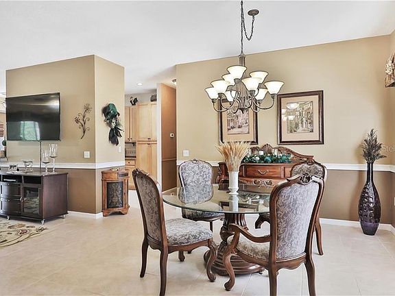 5th image of 4020 Birkdale Dr