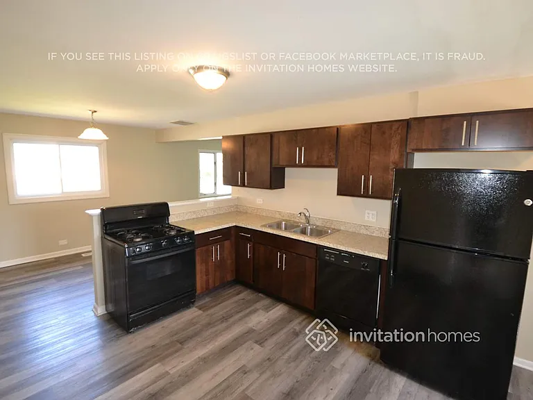 345 Apache Ln — Photo 3