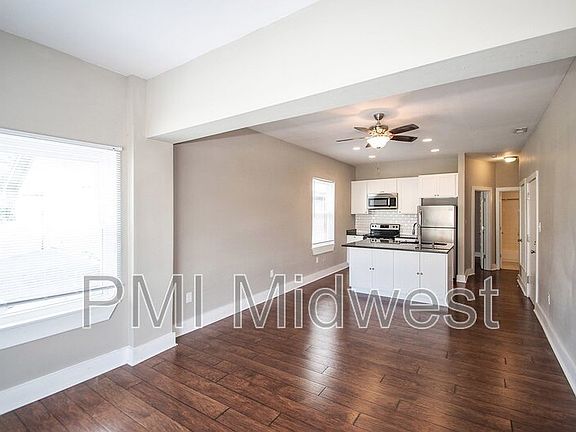 4th image of 2029 N College Ave APT C