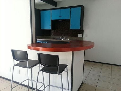 4th image of 2351 Warwick Ave APT 15
