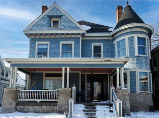 305 E Main St, Blanchester, OH