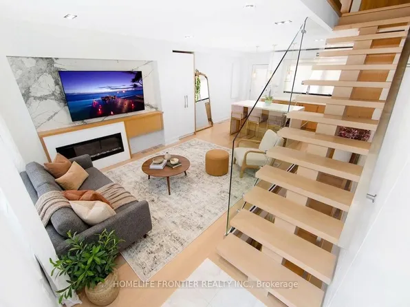 14 Gore St, Toronto, ON M6J 2C6