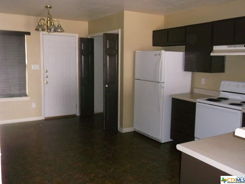 2nd image of 3508 Littleleaf Dr