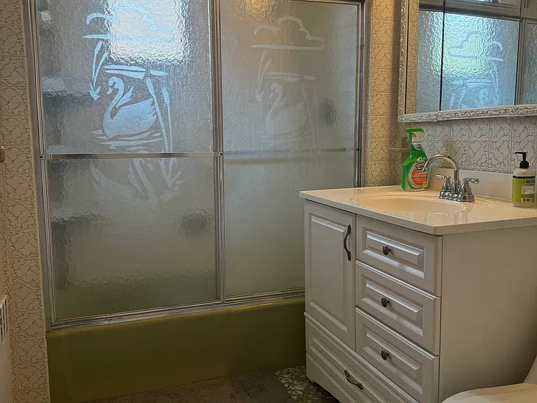 Bathroom shared with 2 other people