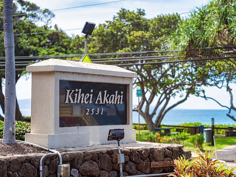 S Kihei Rd — Photo 45