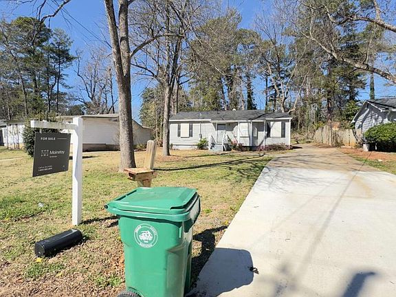 3rd image of 4262 Lindsey Dr