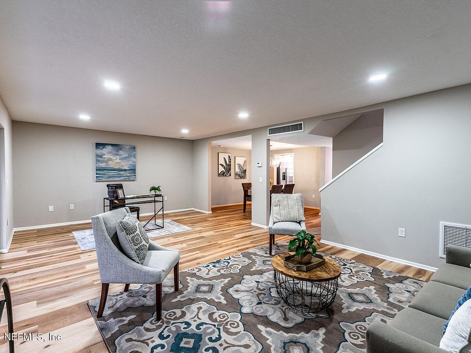 1st image of 393 REGENCY WOOD Drive #67