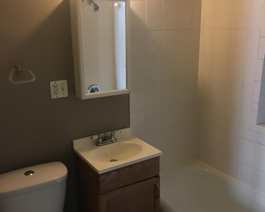 1st image of 4914 W 18th St APT 2