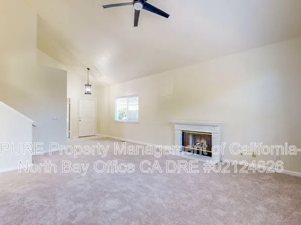 2003 Jack Rabbit Ct, Santa Rosa, CA 95403