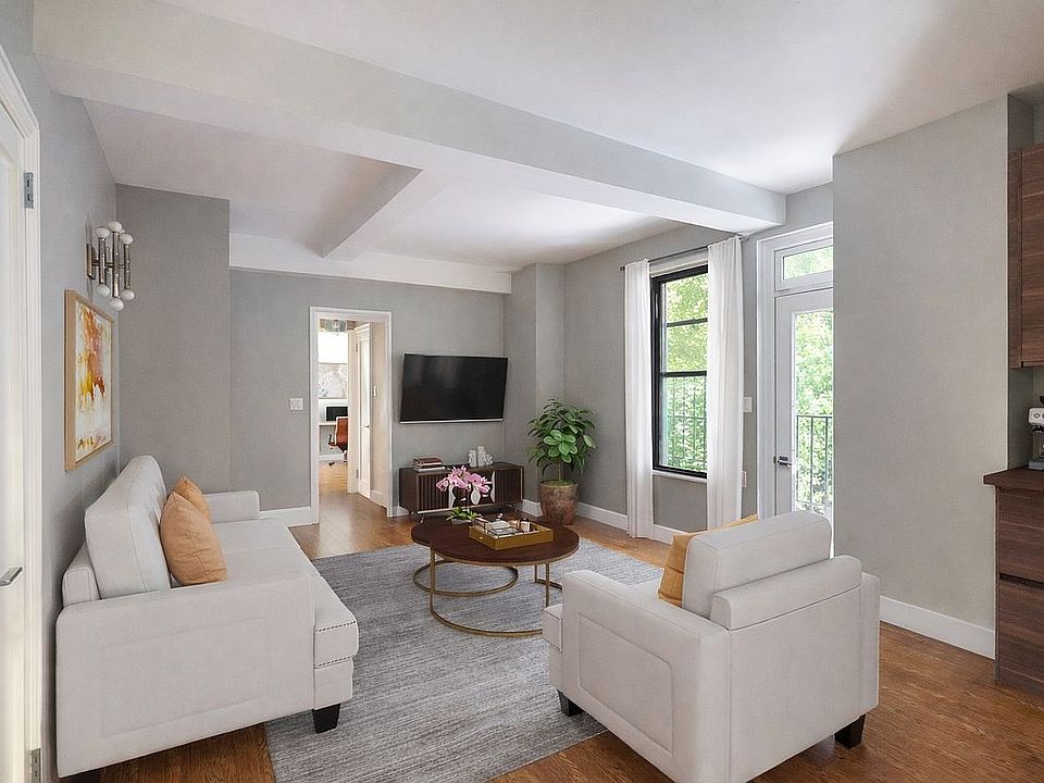 1st image of 41 W 96th St