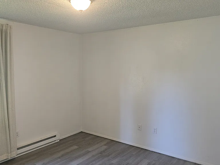 9625 Evergreen Valley Rd SE #B — Photo 16