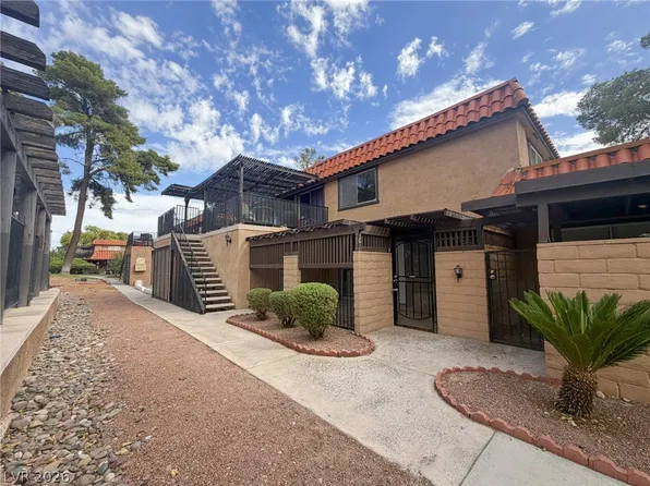 200 Brookside Ln Unit C, Las Vegas, NV 89107