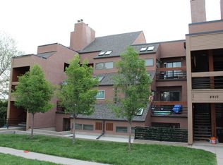 8910 Fox Dr APT 10, Thornton, CO 80260