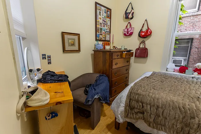 23 Margaret St #1 — Photo 8