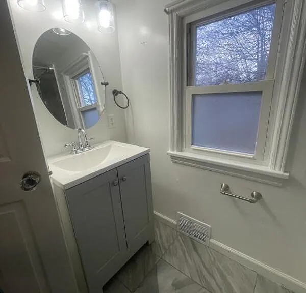 326 Northland Ave — Photo 5