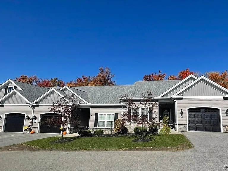 5281 Chestnut Rdg — Photo 17