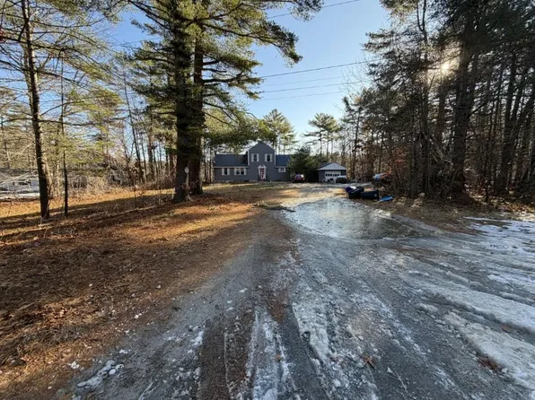 14 Emerson Dr, Windham, ME 04062