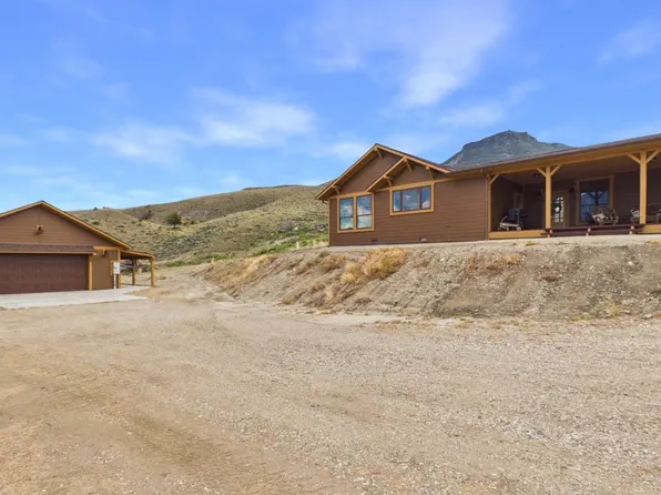 56 Green Creek Rd, Cody, WY 82414