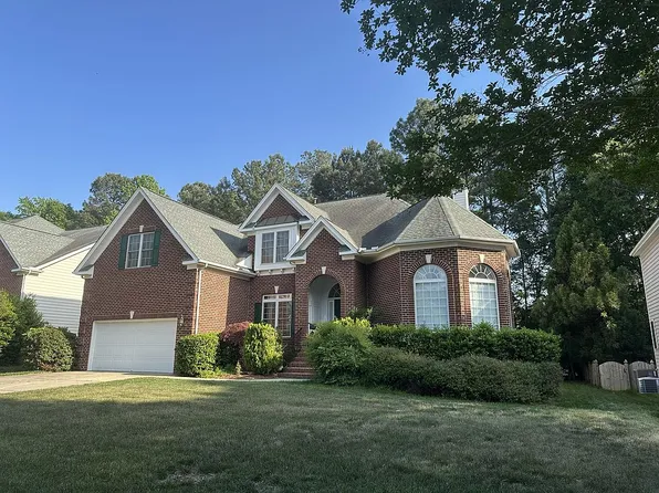 303 Rowe Rd, Chapel Hill, NC 27516