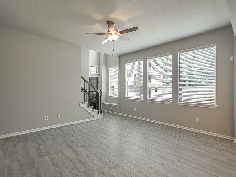 28104 Rocky Heights Dr — Photo 14