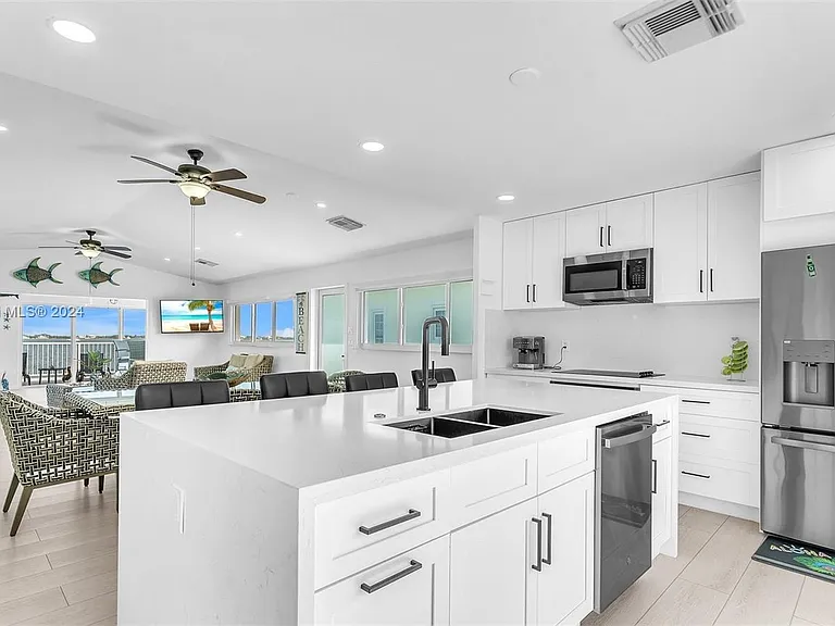 441 La Fitte Rd — Photo 55
