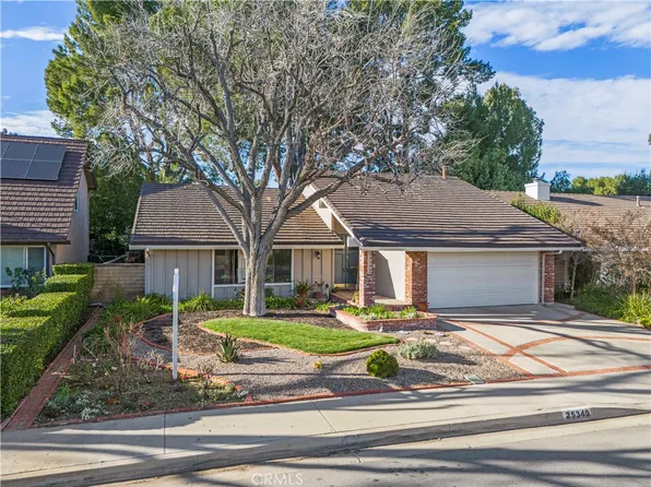 25349 Avenida Ronada, Santa Clarita, CA 91355