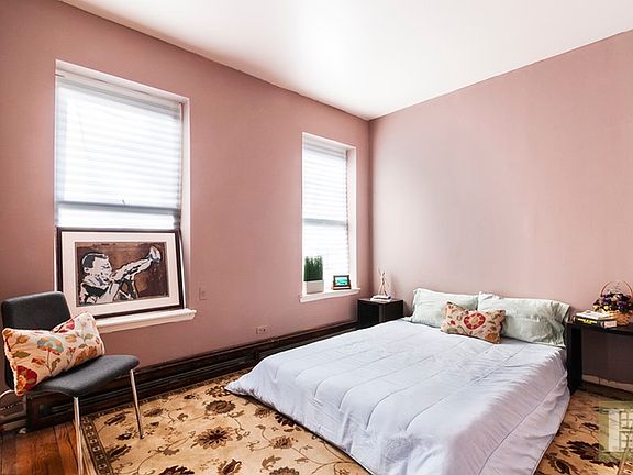 3rd image of 1206 Pacific St APT 1C