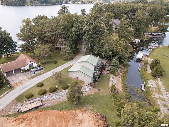 4th image of 13090 Tracy Ln