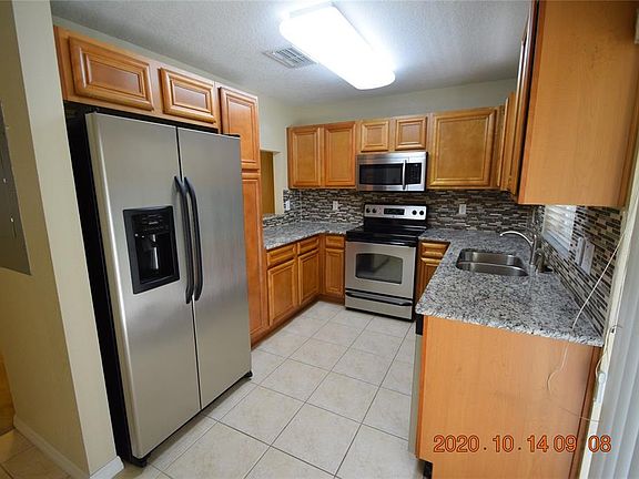 5th image of 326 Belvedere Way
