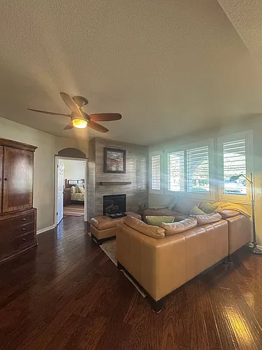 6090 Ingleston Dr #912 Photo 1