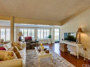 1651 Tam Oshanter Rd APT 9I, Seal Beach, CA 90740