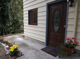 6109 NE 190th St, Kenmore, WA 98028