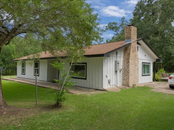 307 County Road 3997, Cleveland, TX 77328