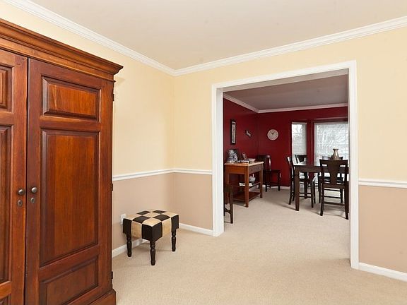 Open and versatile floor plan