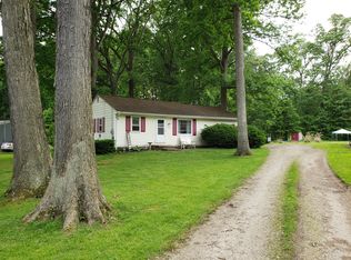 5820 Myers Rd, Akron, OH 44319