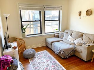 3443 N Lakewood Ave #2A, Chicago, IL 60657