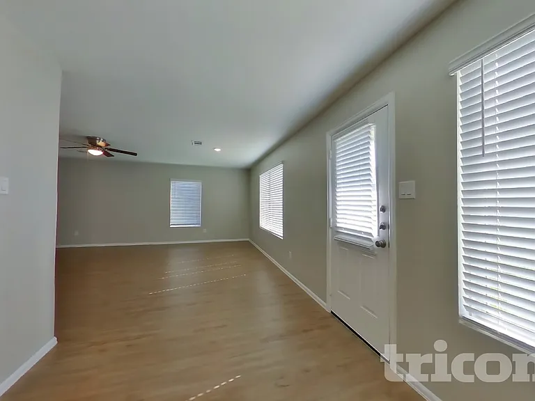 18613 Rosehill Prairie Dr — Photo 6