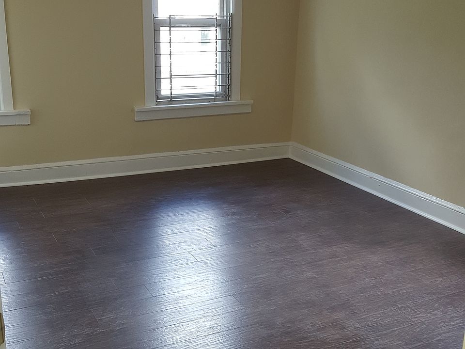 2nd image of 122 Cacciola Pl APT B
