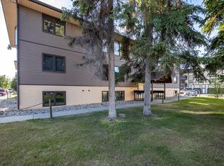 28 Glacier Ave, Fairbanks, AK 99701