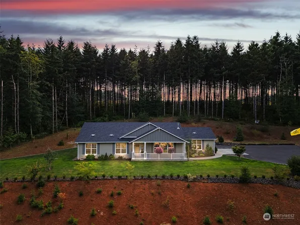 133 Hawks View Drive, Winlock, WA 98596