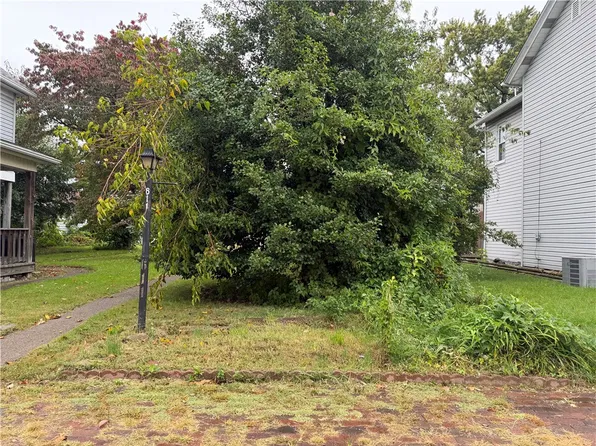 611 Washington Ave, Monaca, PA 15061