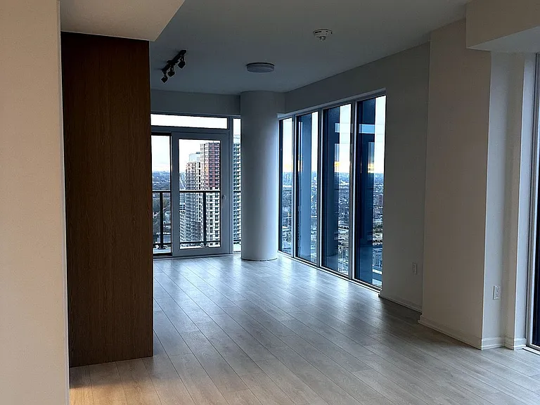 1285 Dupont St #2404 — Photo 2