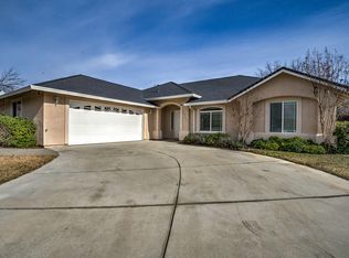 2740 Gemstone Ct, Redding, CA 96001