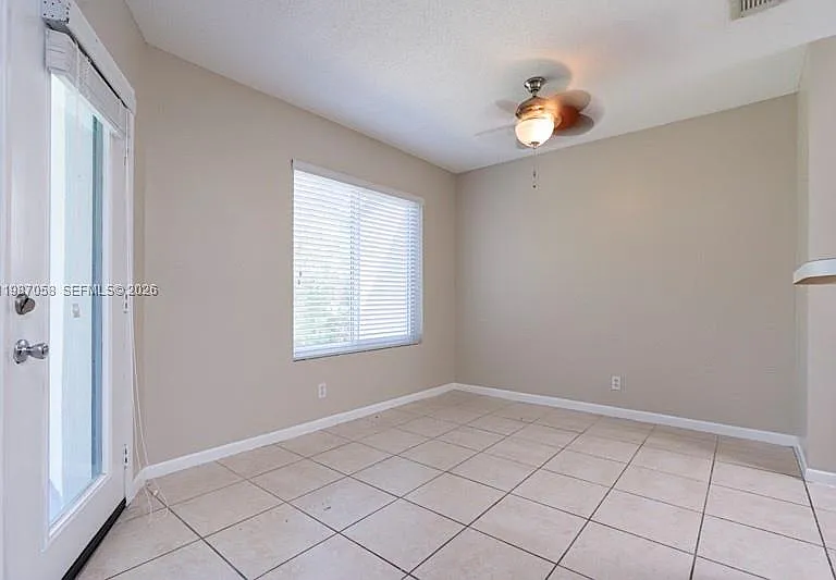 815 W Boynton Beach Blvd #10-205 — Photo 11