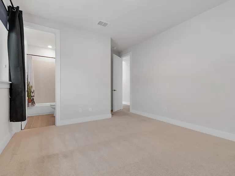 1028 Bastion Ct — Photo 13
